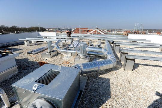 Dépannage de VMC : Que faire à Toulon, Sanary-sur-Mer et La Seyne-sur-Mer ?